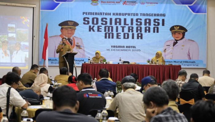 ASN Award 2025: Panggung Mewah di Tengah Luka Bencana dan Kemiskinan”