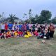 Momen Hangat di Lapangan Lebak Wangi: SSB YASBER Soccer Skill Beri Kejutan Ulang Tahun ke-46 untuk Coach Rolly Yasin