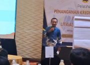 Ketum YLPK PERARI Beri Penyuluhan Kredit Macet Bank BPR
